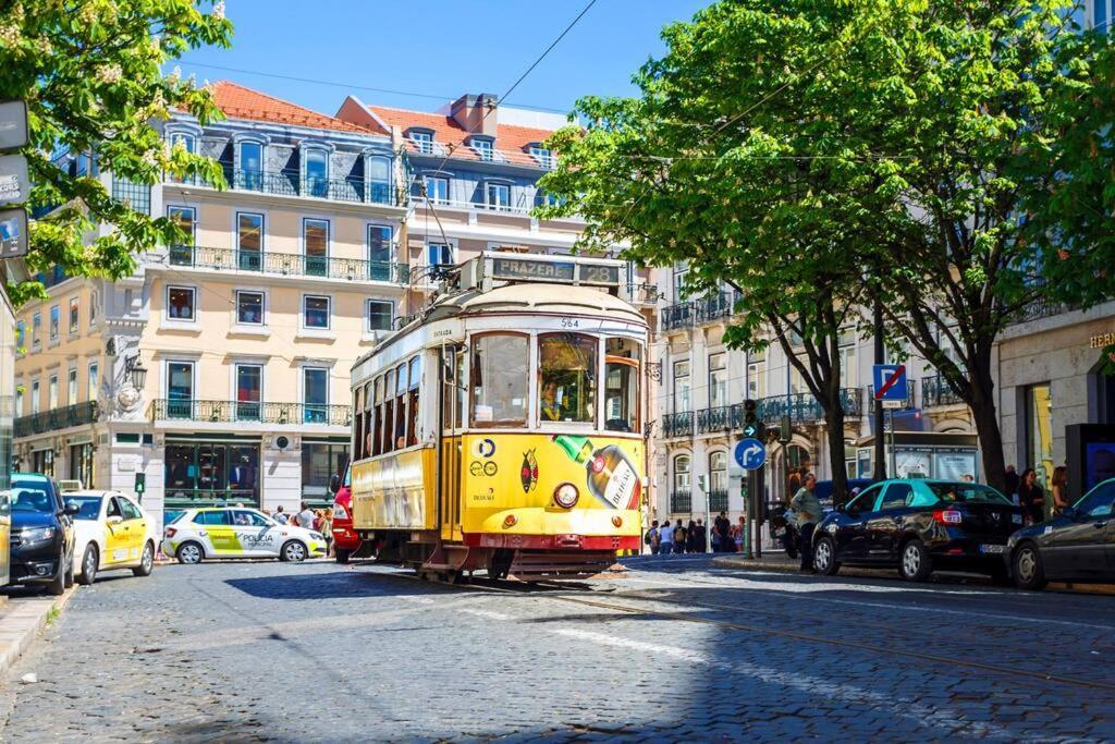 2br At Historical Chiado