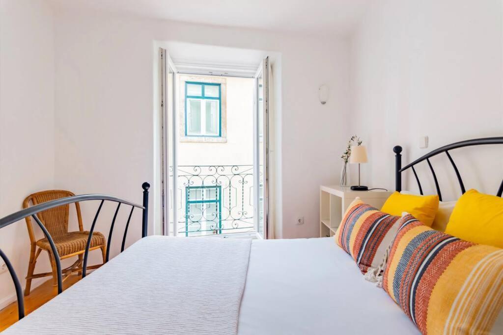 2br At Historical Chiado Lisboa