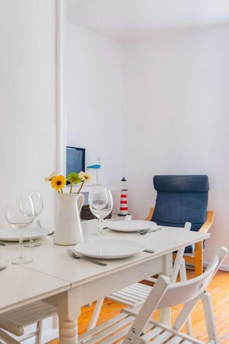 Apartamento 2br At Historical Chiado *